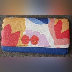 Fossil trifold wallet